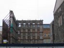 Neubau eines Hotels mit alter Außenmauer