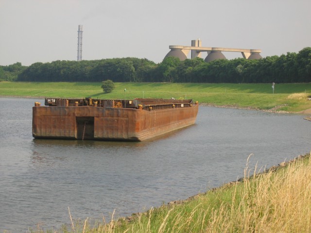 verlassener Kahn