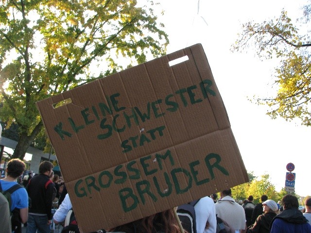 Lieber kleine Schwester...