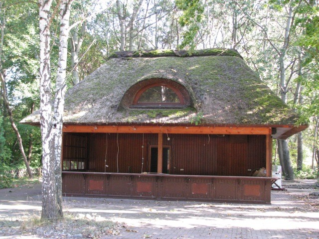 Eine Hütteim Wald