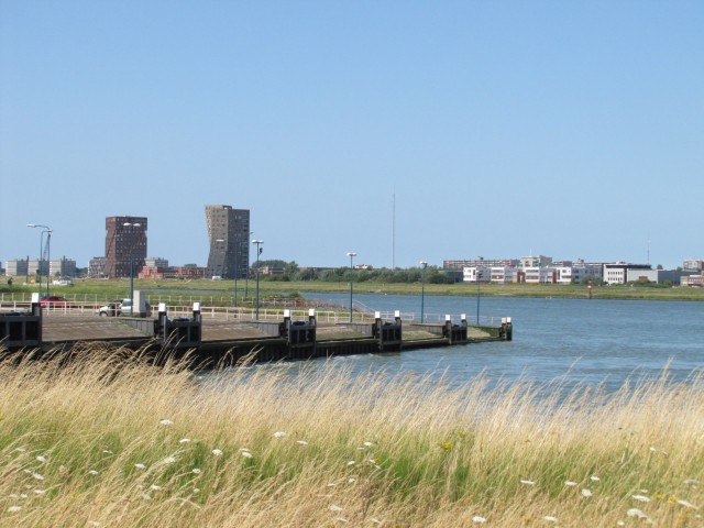 Blick auf Maasluis (Fähre)