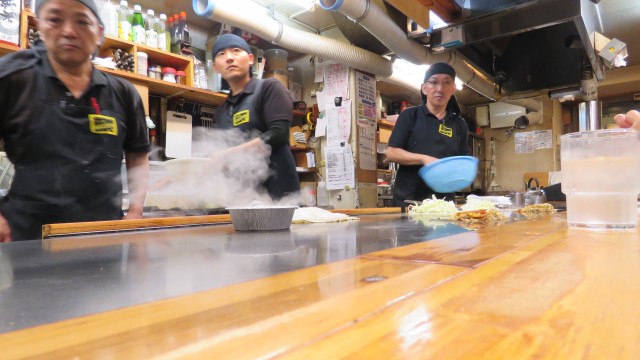 Japan: Okonomiyaki 1 (Hiroshima)