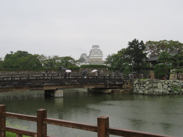 Himeji: Burg bei Regen 1