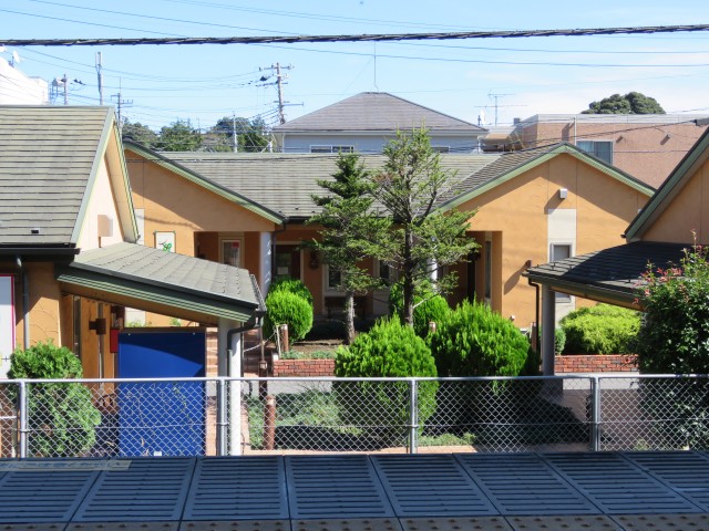 Tokio - Neben dem Bahnhof Shim-Matsudo (in Matsudo)