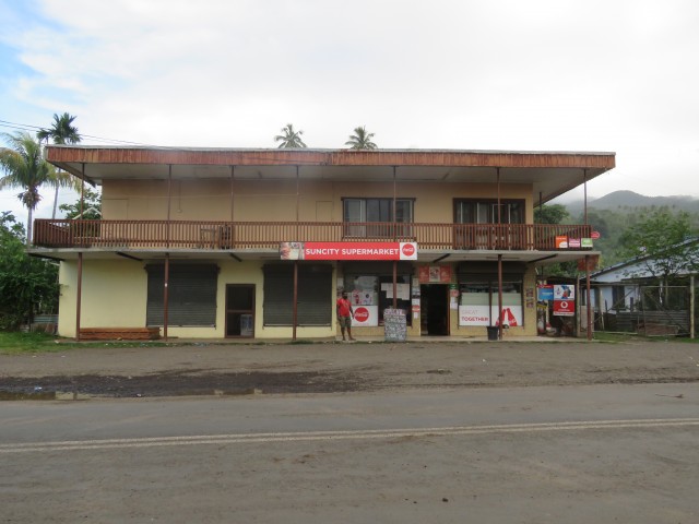 Taveuni: Shop in Wairiki 2