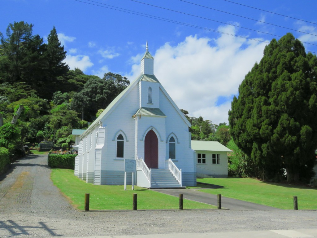 NZ: Coromandel Chruch