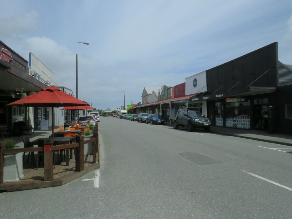 NZ: Hokitika - Revell Street