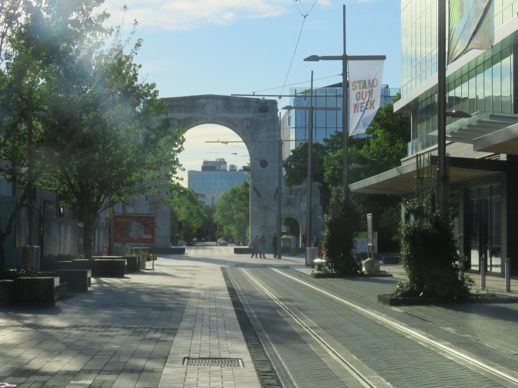 NZ: Christchurch Bridge of Remembrance