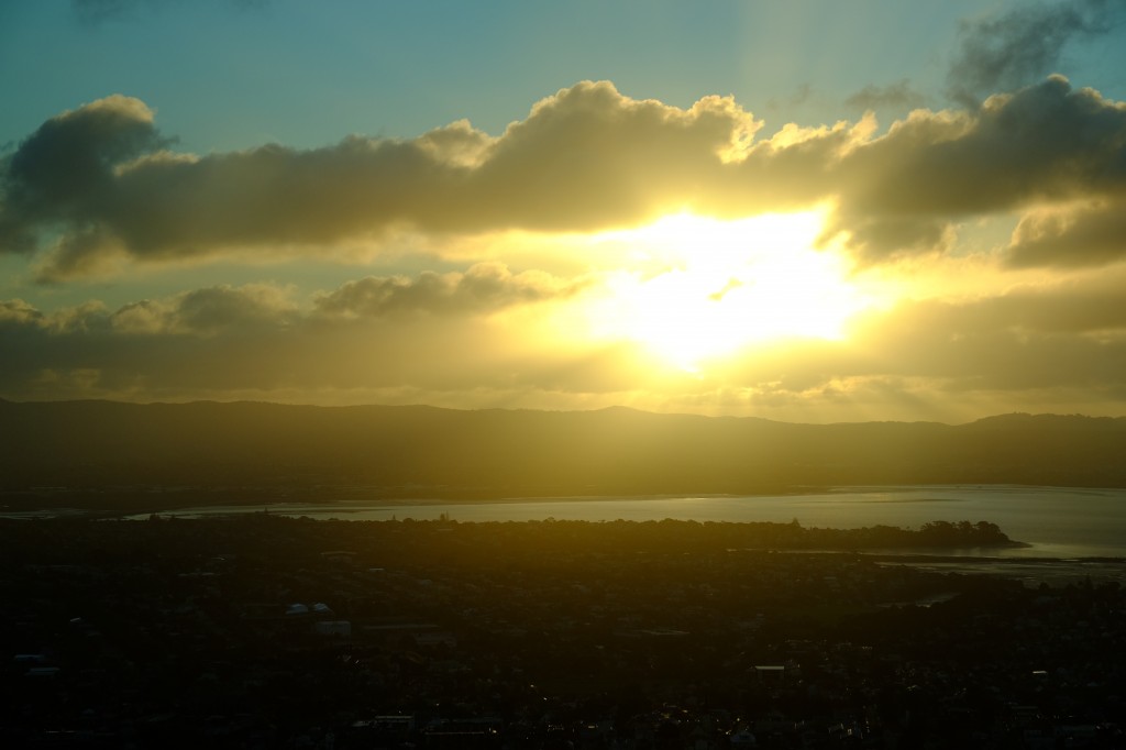 NZ: Auckland Tower 3