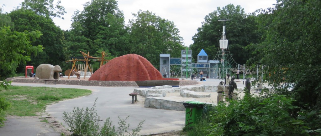 Treptower Park - Weltspielplatz