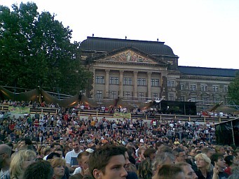 R.E.M. in Dresden - Bild 2