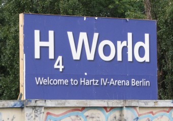 Welcome to Hartz-IV-Arena Berlin - Bild 2